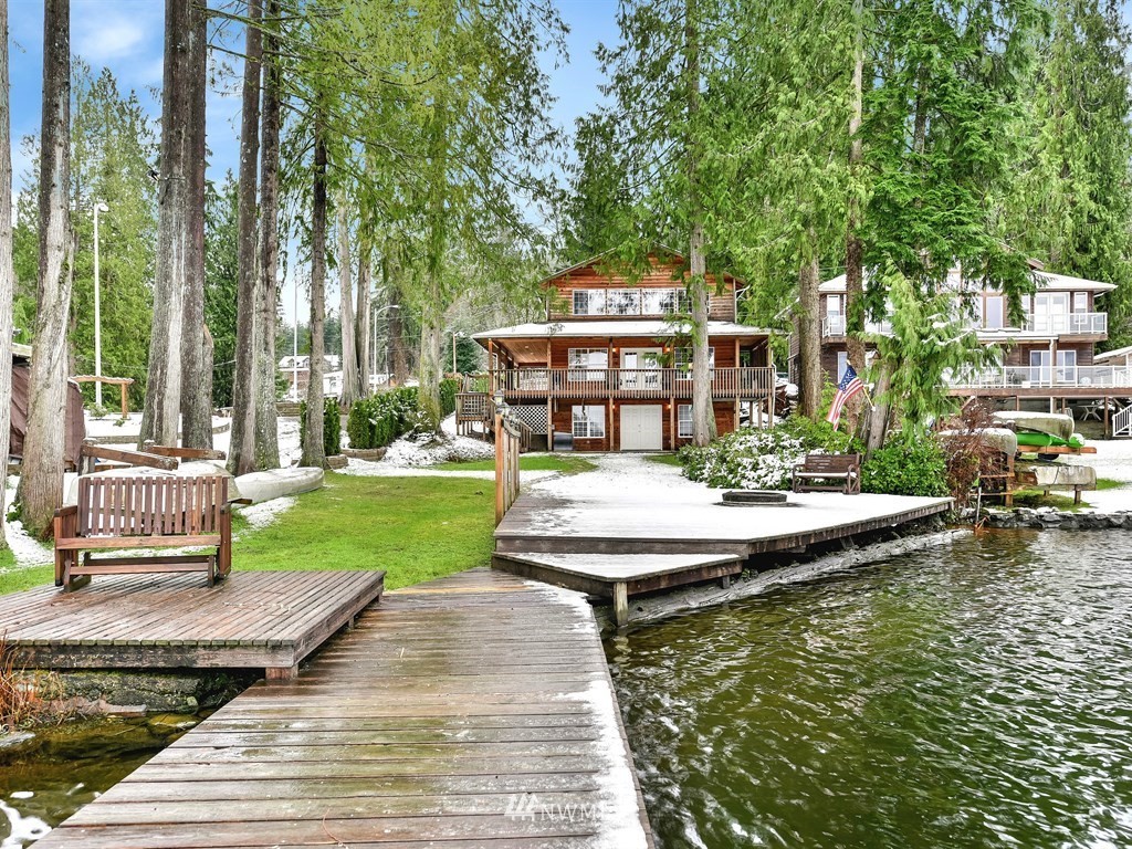 24101 South Lake Roesiger Road Snohomish, WA 98290 - Photo 1 of 24