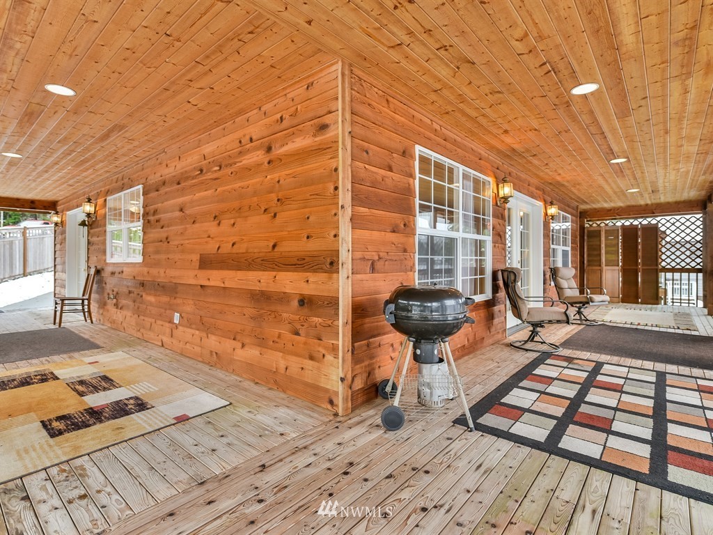 24101 South Lake Roesiger Road Snohomish, WA 98290 - Photo 19 of 24
