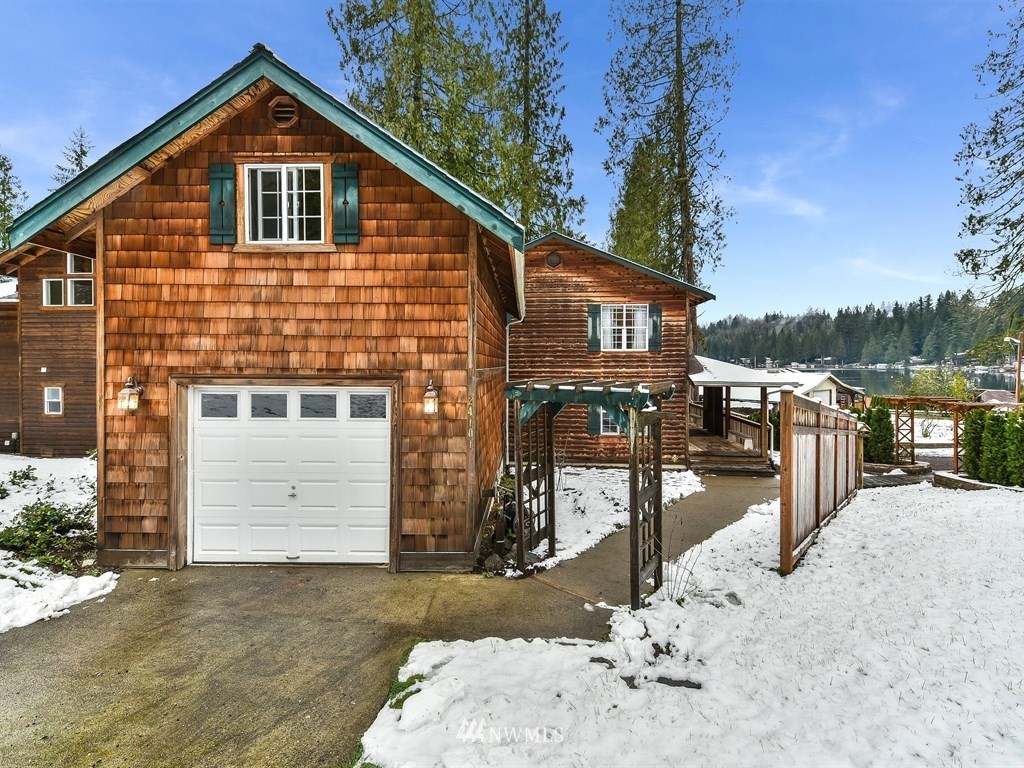 24101 South Lake Roesiger Road Snohomish, WA 98290 - Photo 3 of 24