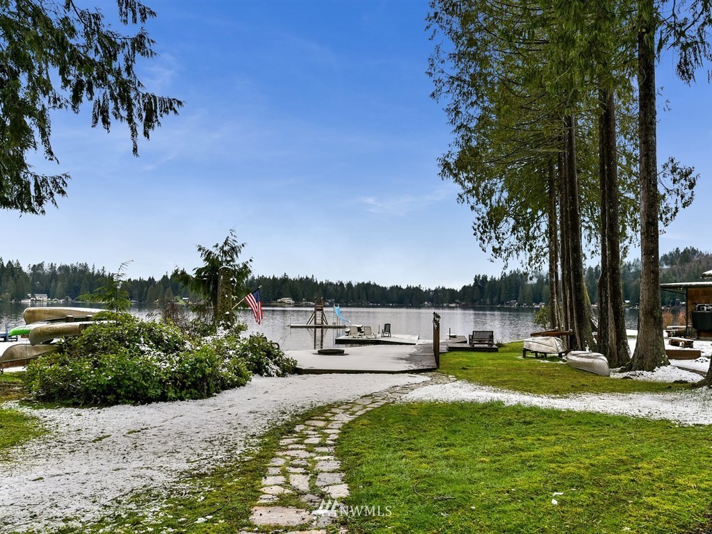 24101 South Lake Roesiger Road Snohomish, WA 98290 - Photo 22 of 24