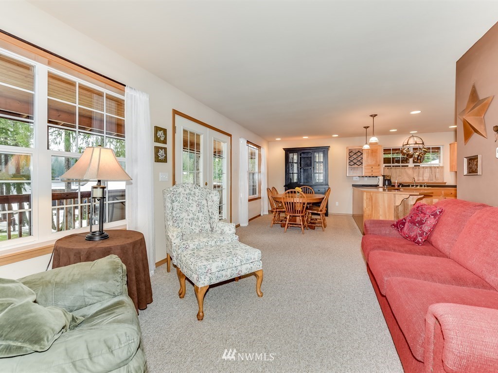 24101 South Lake Roesiger Road Snohomish, WA 98290 - Photo 6 of 24