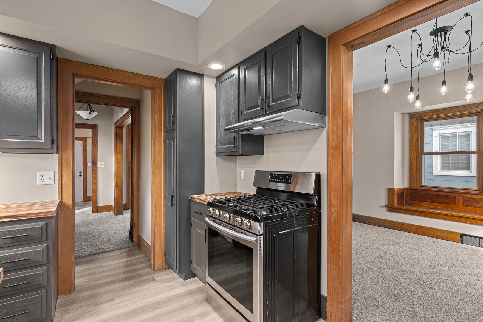 350 15th Avenue Moline, IL 61265 - Photo 14 of 29