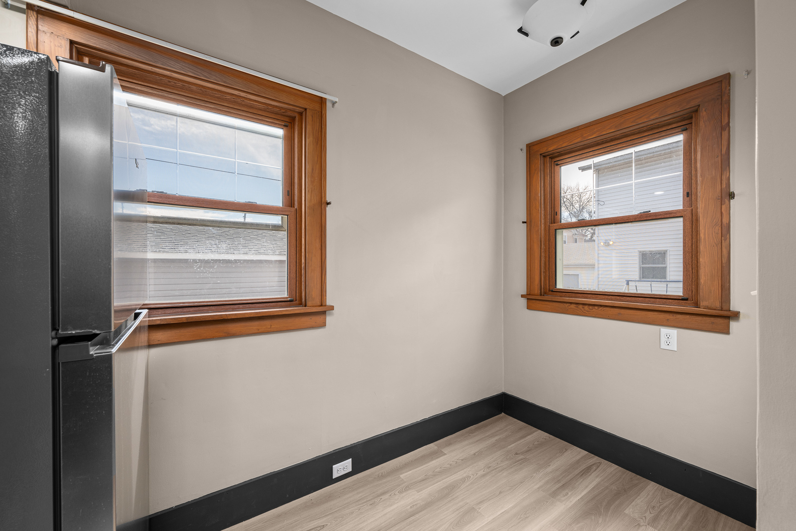 350 15th Avenue Moline, IL 61265 - Photo 15 of 29