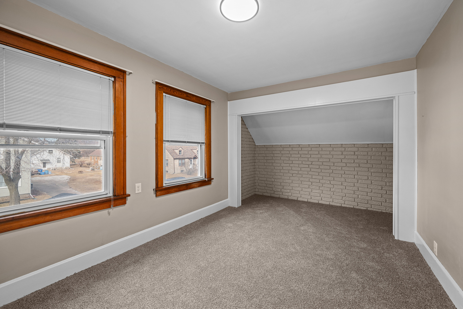 350 15th Avenue Moline, IL 61265 - Photo 19 of 29