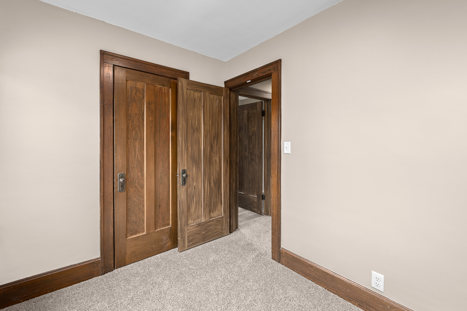 350 15th Avenue Moline, IL 61265 - Photo 24 of 29