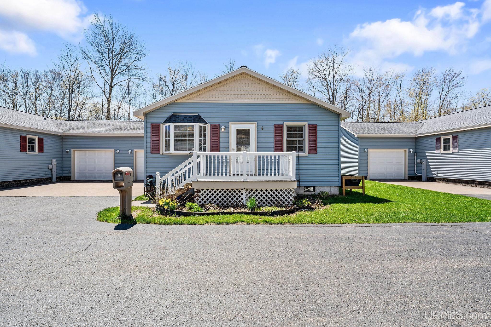 N6889 Connors Road, Unit 4 Munising, MI 49862 - Photo 23 of 27