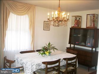 425 Barker Road Springfield, PA 19064 - Photo 3 of 6 Dining Room