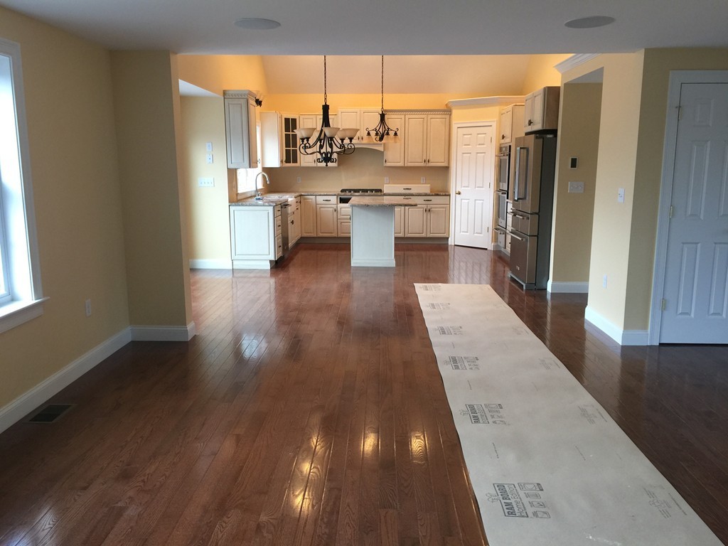 60 Bog View Road Kingston, MA 02364 - Photo 4 of 18 Gallery Image 4