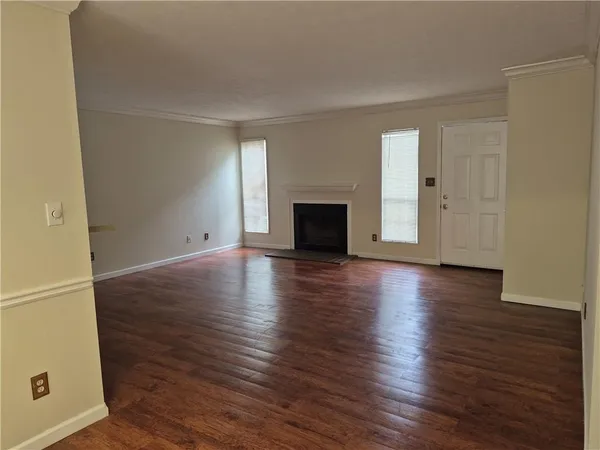 $1,700 | 101 Sterling Court, Alpharetta, GA 30004