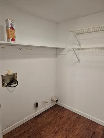 $1,700 | 101 Sterling Court, Alpharetta, GA 30004