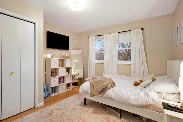 $234,900 | 19225 US Highway 27 North, Marshall, MI 49068