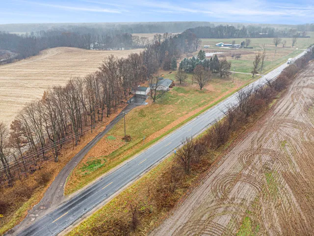 $234,900 | 19225 US Highway 27 North, Marshall, MI 49068