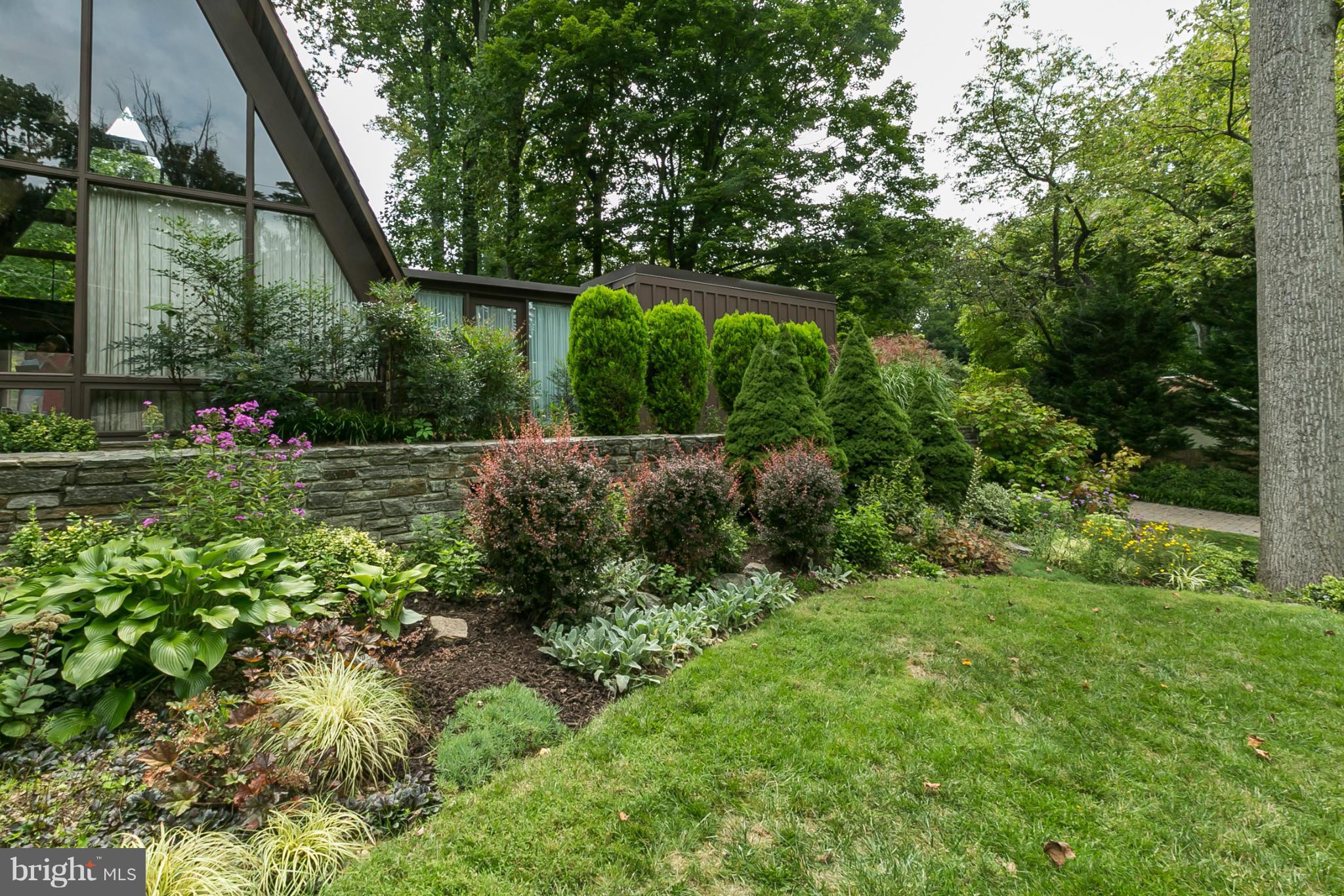 917 Army Road Towson, MD 21204 - Photo 3 of 30 Exterior (Front)