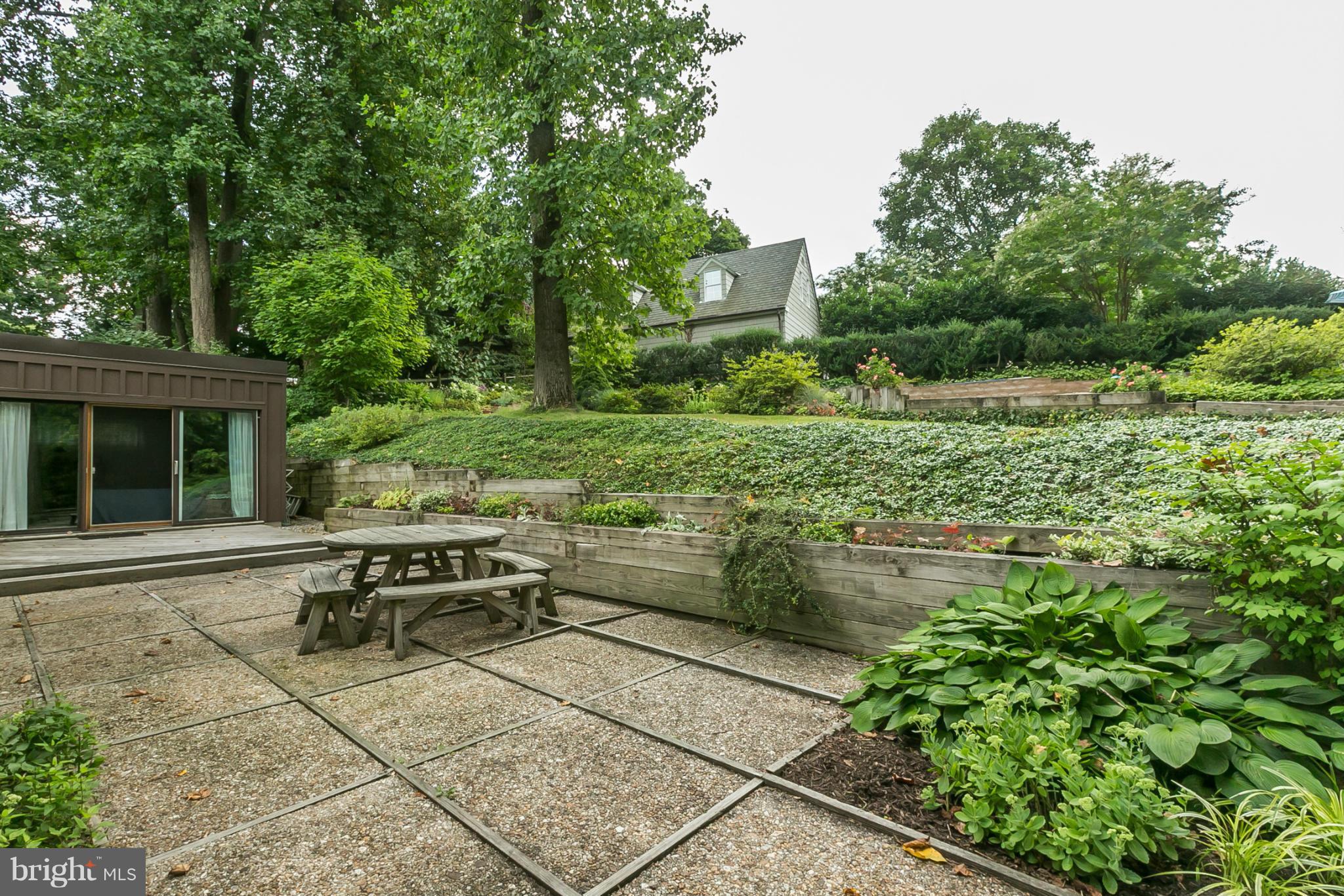 917 Army Road Towson, MD 21204 - Photo 23 of 30 Exterior (General)