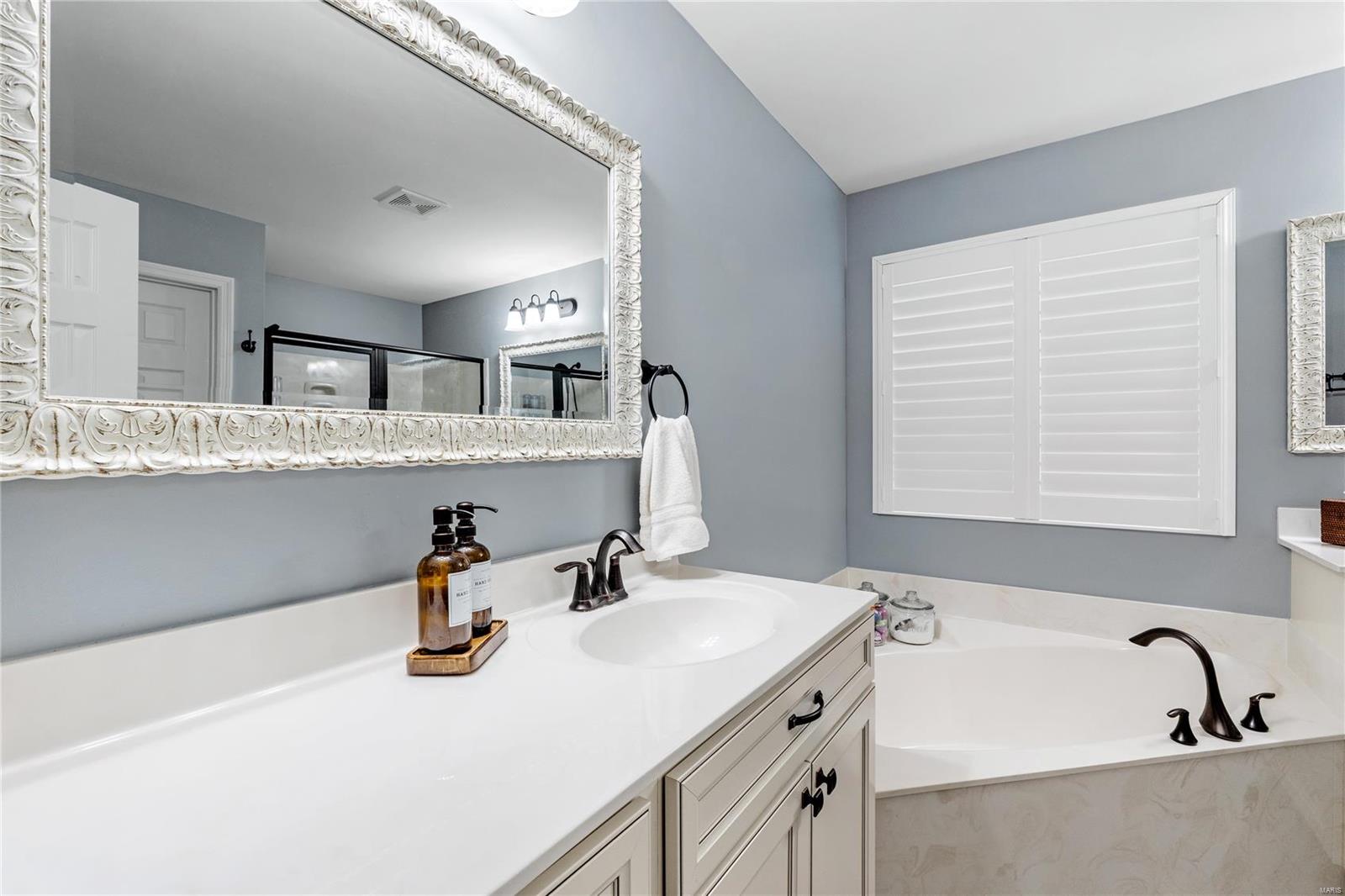 134 Keystone Ridge Drive O'Fallon, MO 63366 - Photo 18 of 29 Gallery Image 18