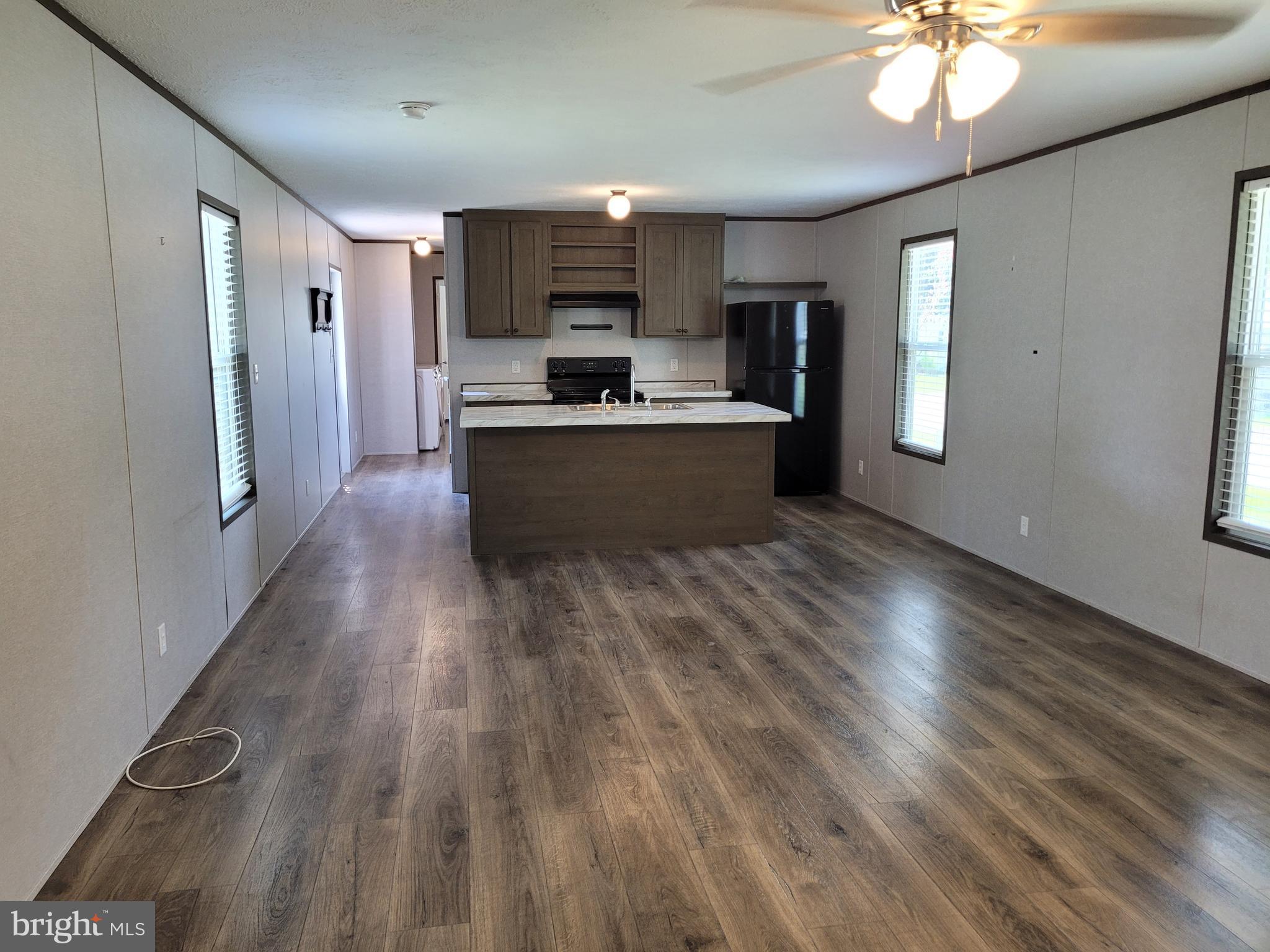 21182 Marsh Creek Road Preston, MD 21655 - Photo 3 of 17 Great Room