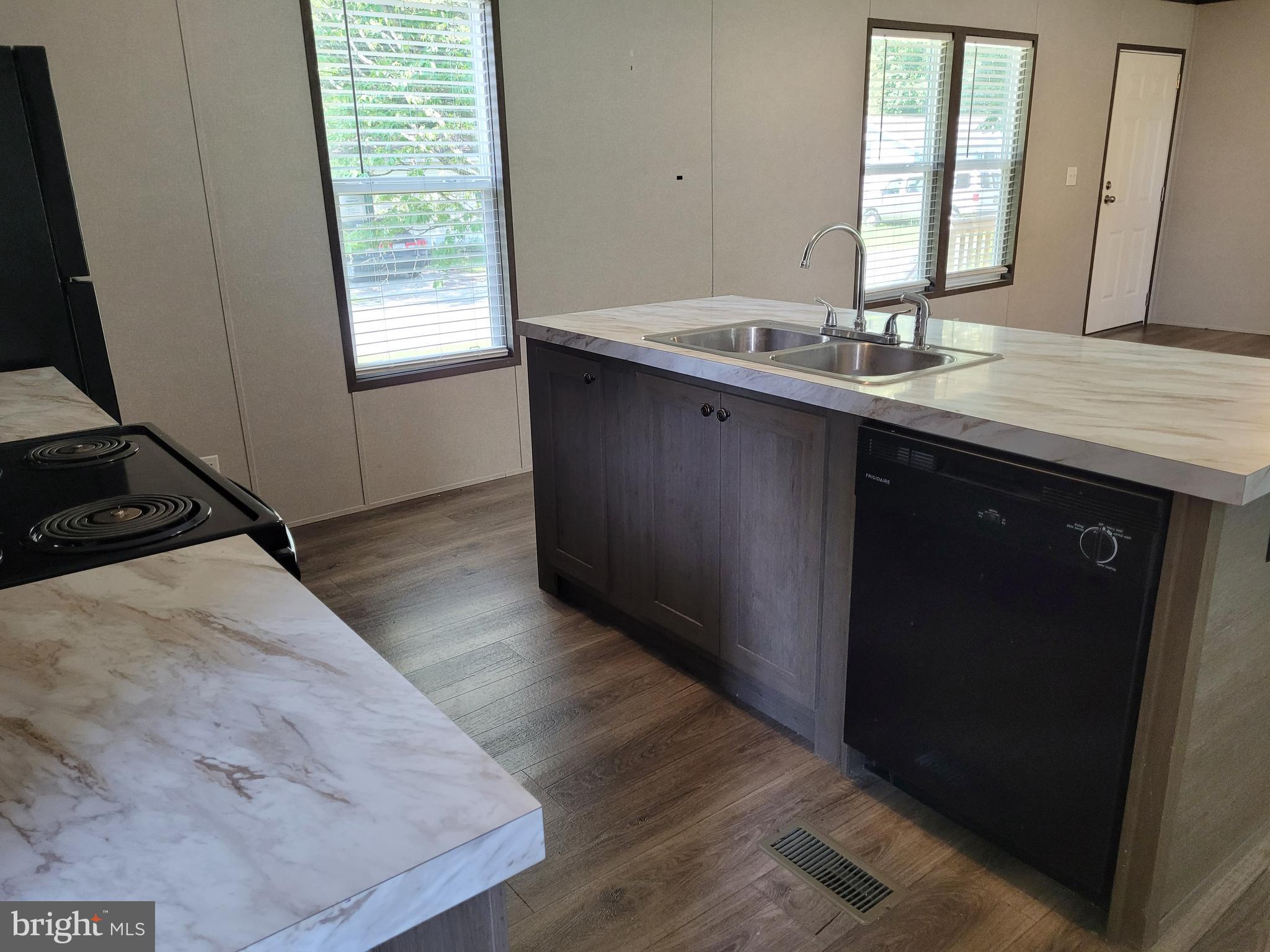 21182 Marsh Creek Road Preston, MD 21655 - Photo 6 of 17 Kitchen