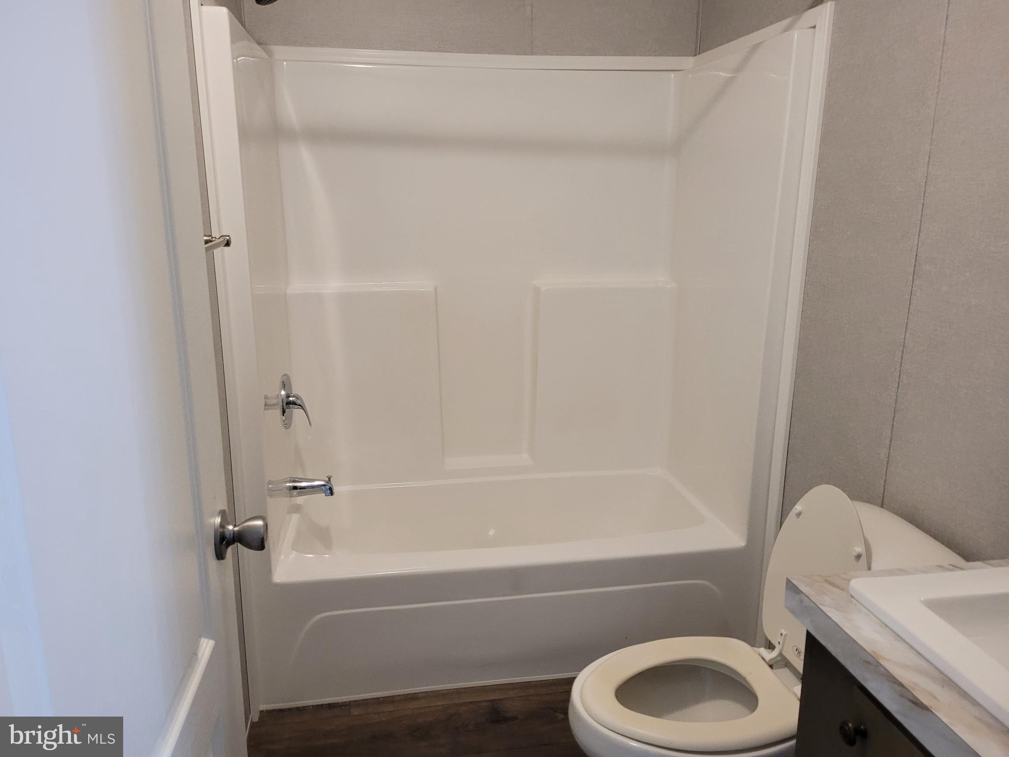 21182 Marsh Creek Road Preston, MD 21655 - Photo 10 of 17 Bathroom