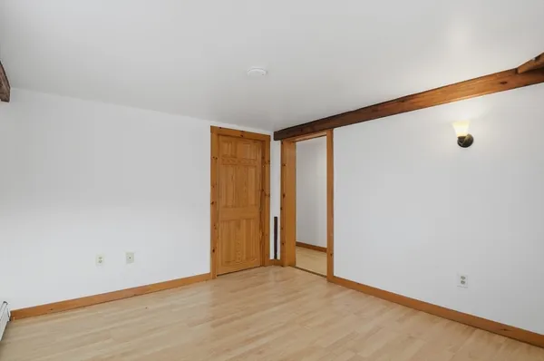 $2,850 | 92 Main Street, Unit 1, Hopkinton, MA 01748
