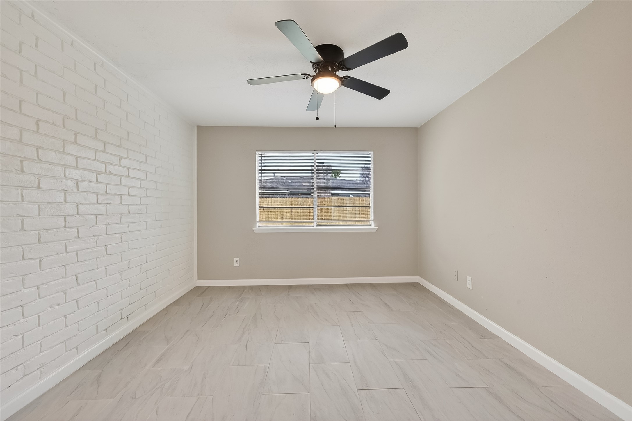 10510 Overview Drive Sugar Land, TX 77498 - Photo 14 of 40