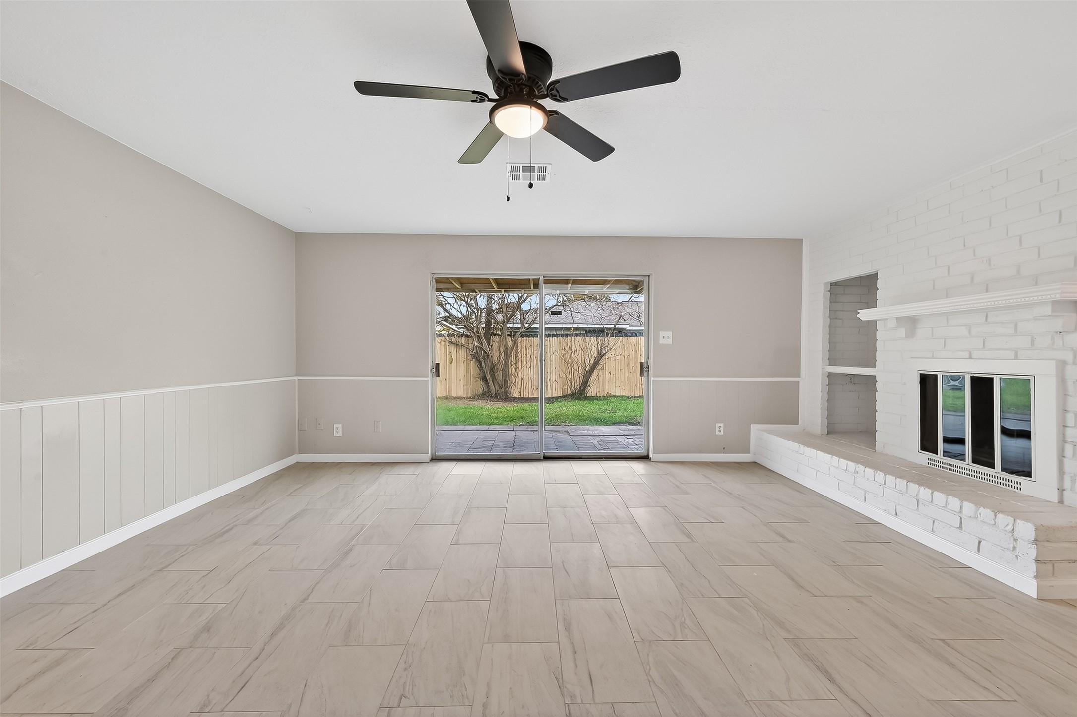 10510 Overview Drive Sugar Land, TX 77498 - Photo 19 of 40