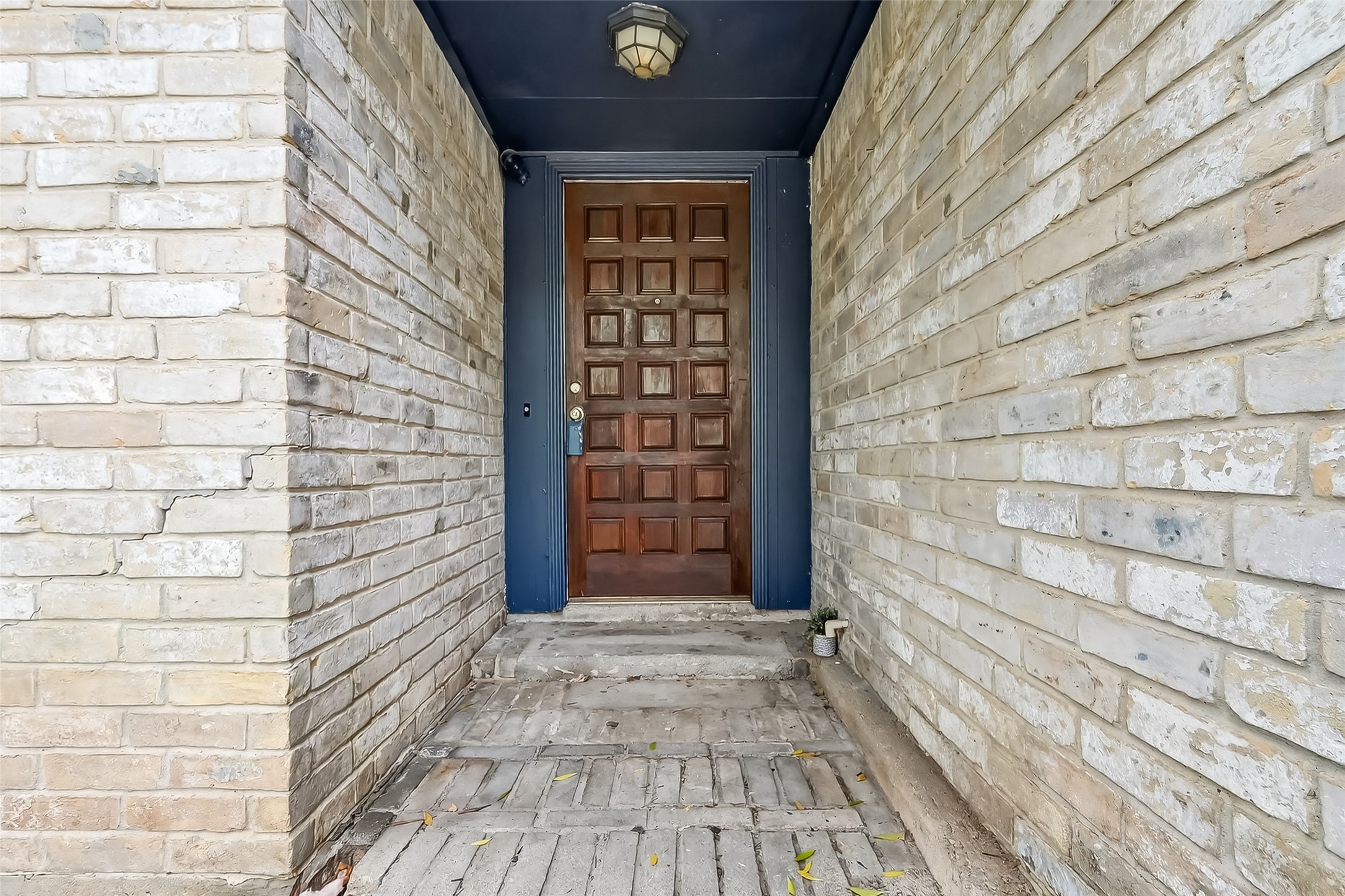 10510 Overview Drive Sugar Land, TX 77498 - Photo 4 of 40