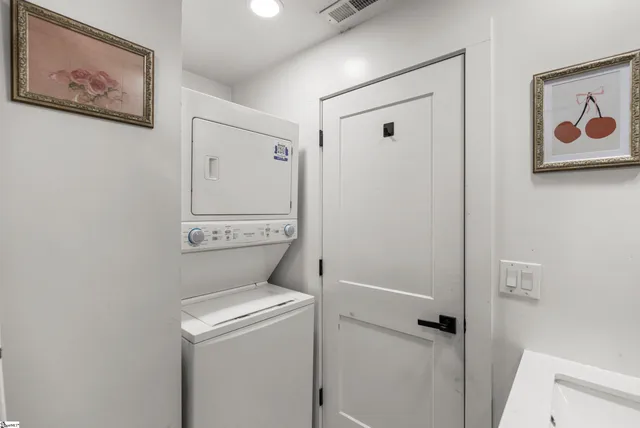 $185,000 | 20 Virginia Drive, Woodruff, SC 29388