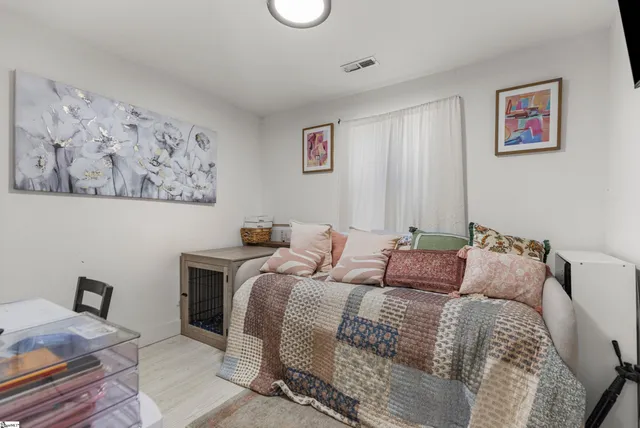 $185,000 | 20 Virginia Drive, Woodruff, SC 29388