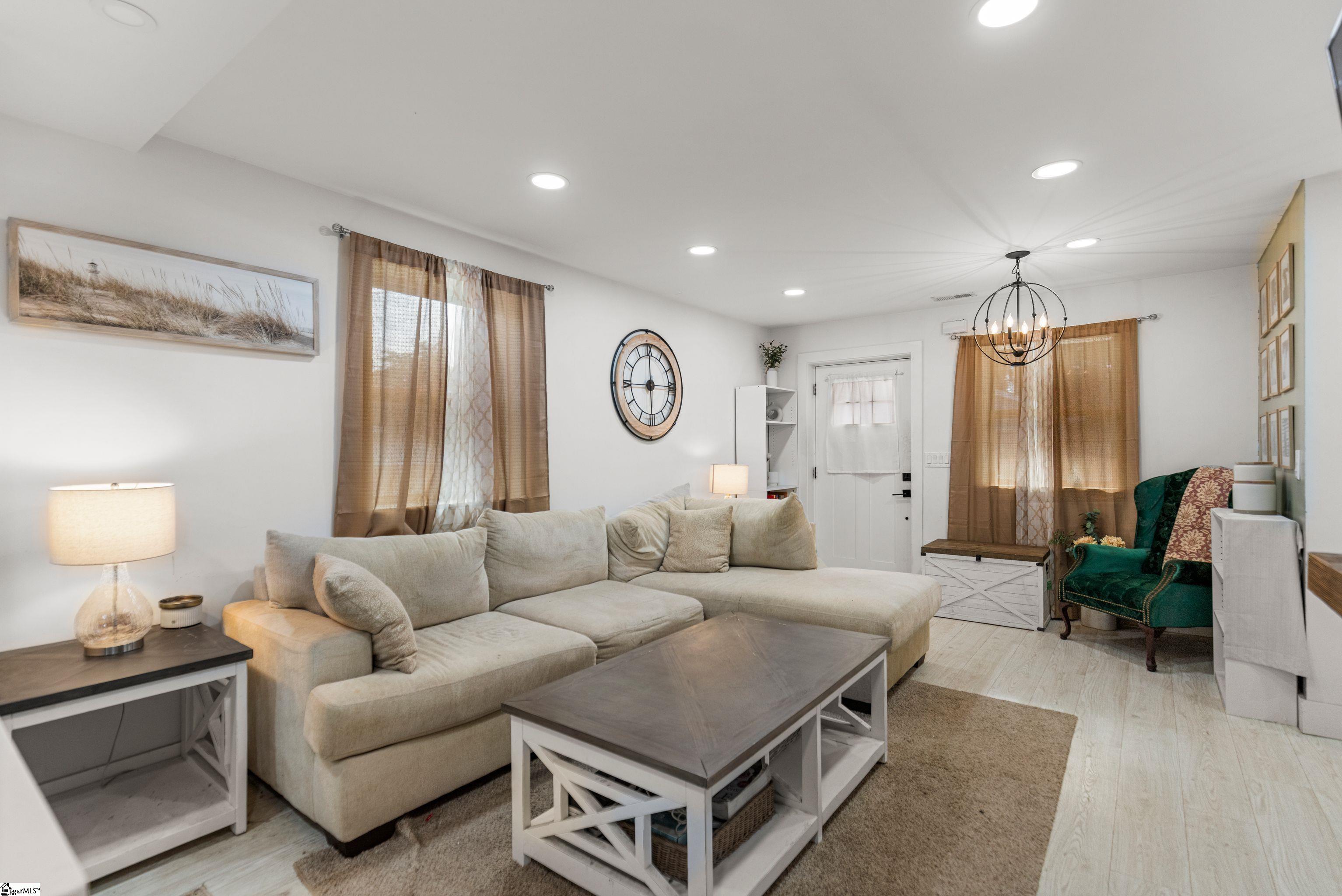 20 Virginia Drive Woodruff, SC 29388 - Photo 4 of 24