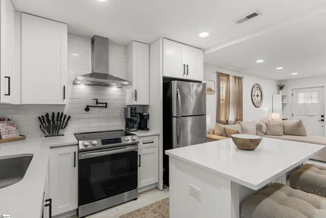 $185,000 | 20 Virginia Drive, Woodruff, SC 29388