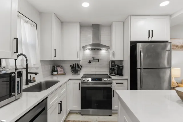 $185,000 | 20 Virginia Drive, Woodruff, SC 29388