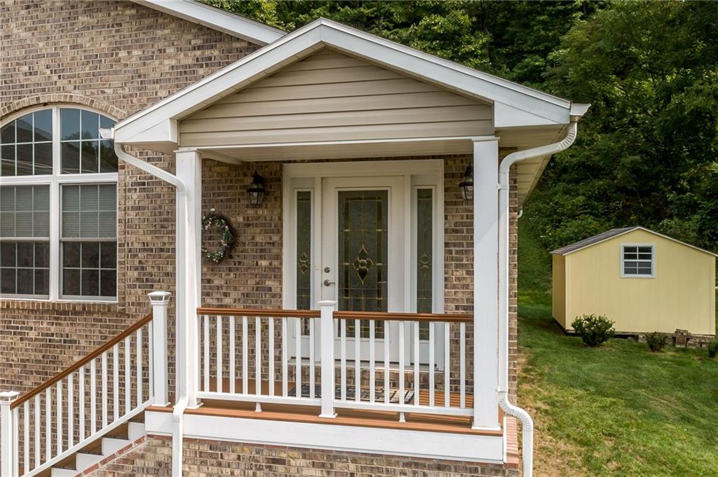206 McCombs Road Venetia, PA 15367 - Photo 25 of 25 Front porch