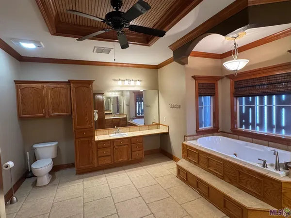 $2,800 | 117 Windsor Street, Houma, LA 70360