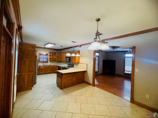 $2,800 | 117 Windsor Street, Houma, LA 70360
