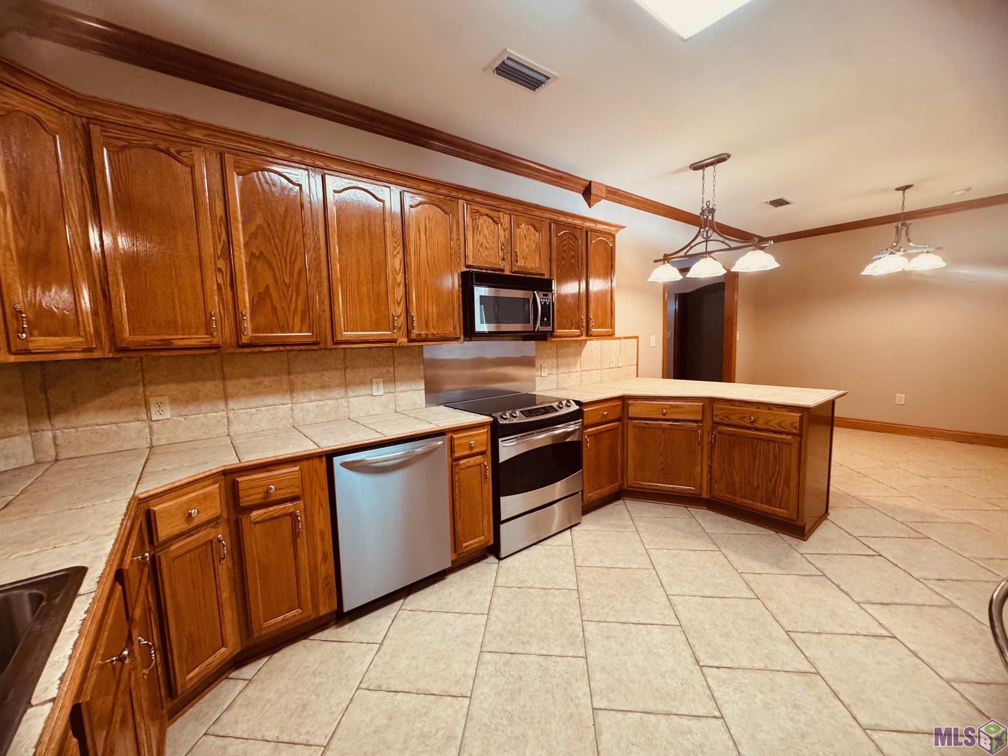 117 Windsor Street Houma, LA 70360 - Photo 8 of 29