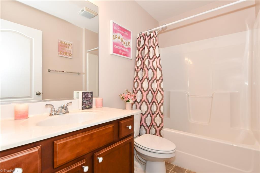 695 Ansley Way High Point, NC 27265 - Photo 16 of 19 Gallery Image 16