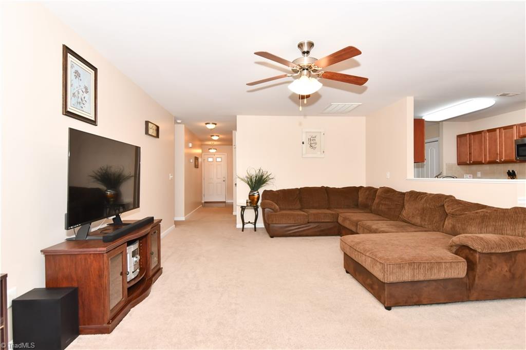 695 Ansley Way High Point, NC 27265 - Photo 7 of 19 Gallery Image 7