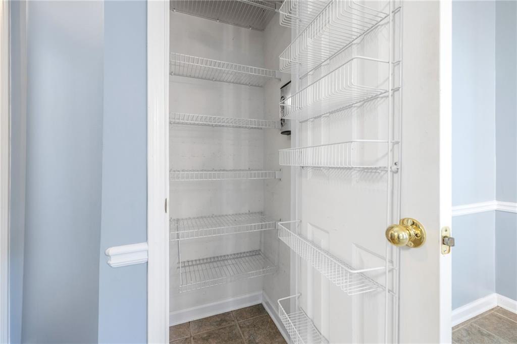 3145 Parks Run Loganville, GA 30052 - Photo 12 of 47