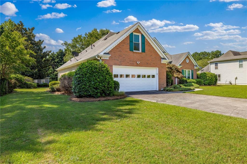 3145 Parks Run Loganville, GA 30052 - Photo 3 of 47