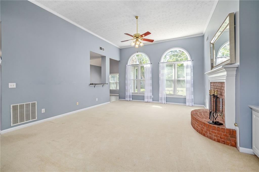 3145 Parks Run Loganville, GA 30052 - Photo 6 of 47