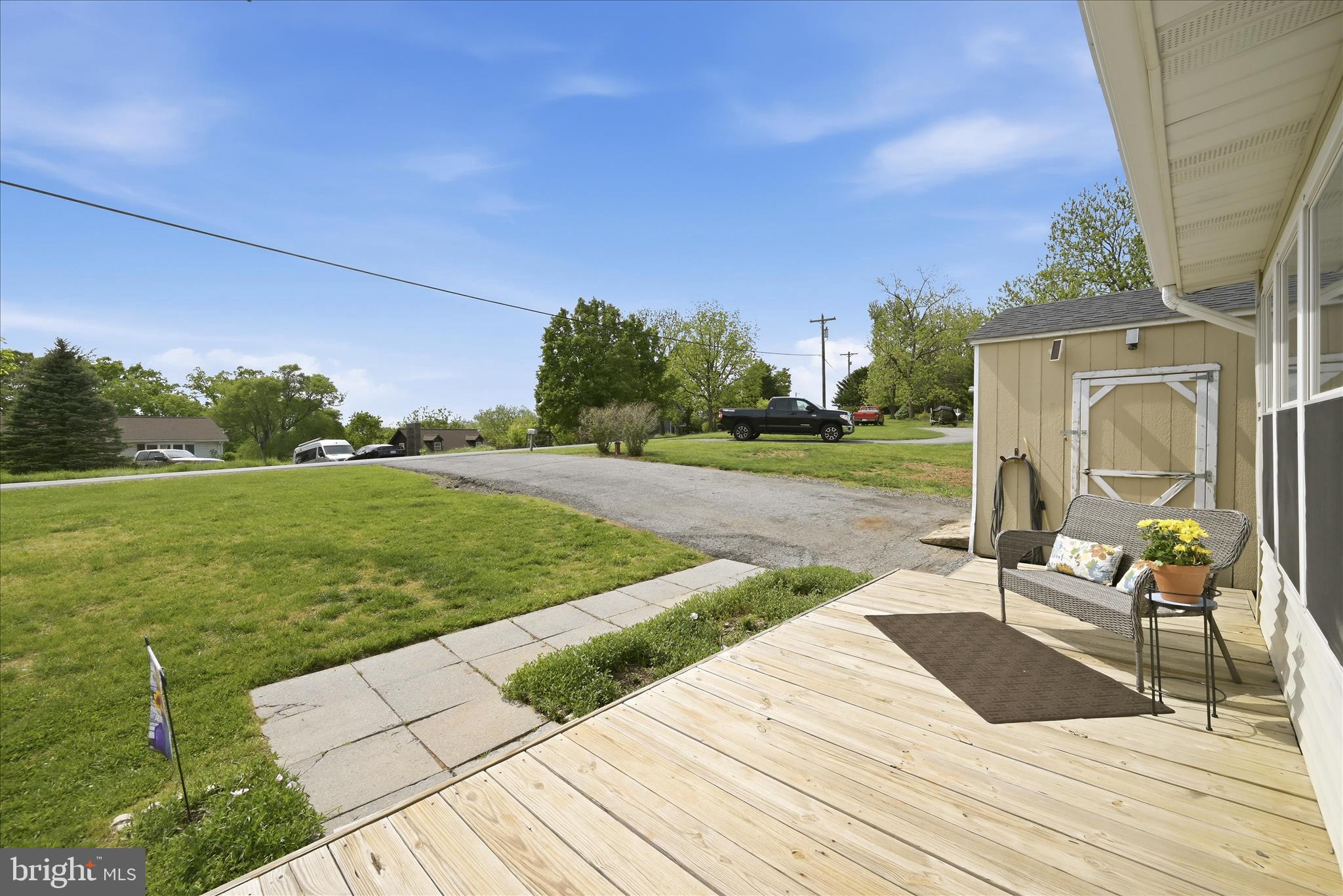 91 Granny Smith Road Linden, VA 22642 - Photo 65 of 65 Front Porch View