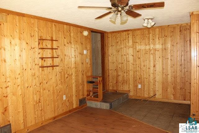 7754 County Road East Hawthorne, WI 54873 - Photo 4 of 19 Gallery Image 4