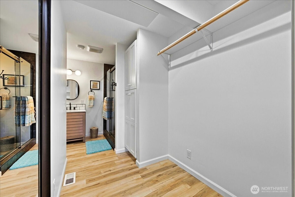 8629 36th Avenue Southwest Seattle, WA 98126 - Photo 20 of 38 Gallery Image 20