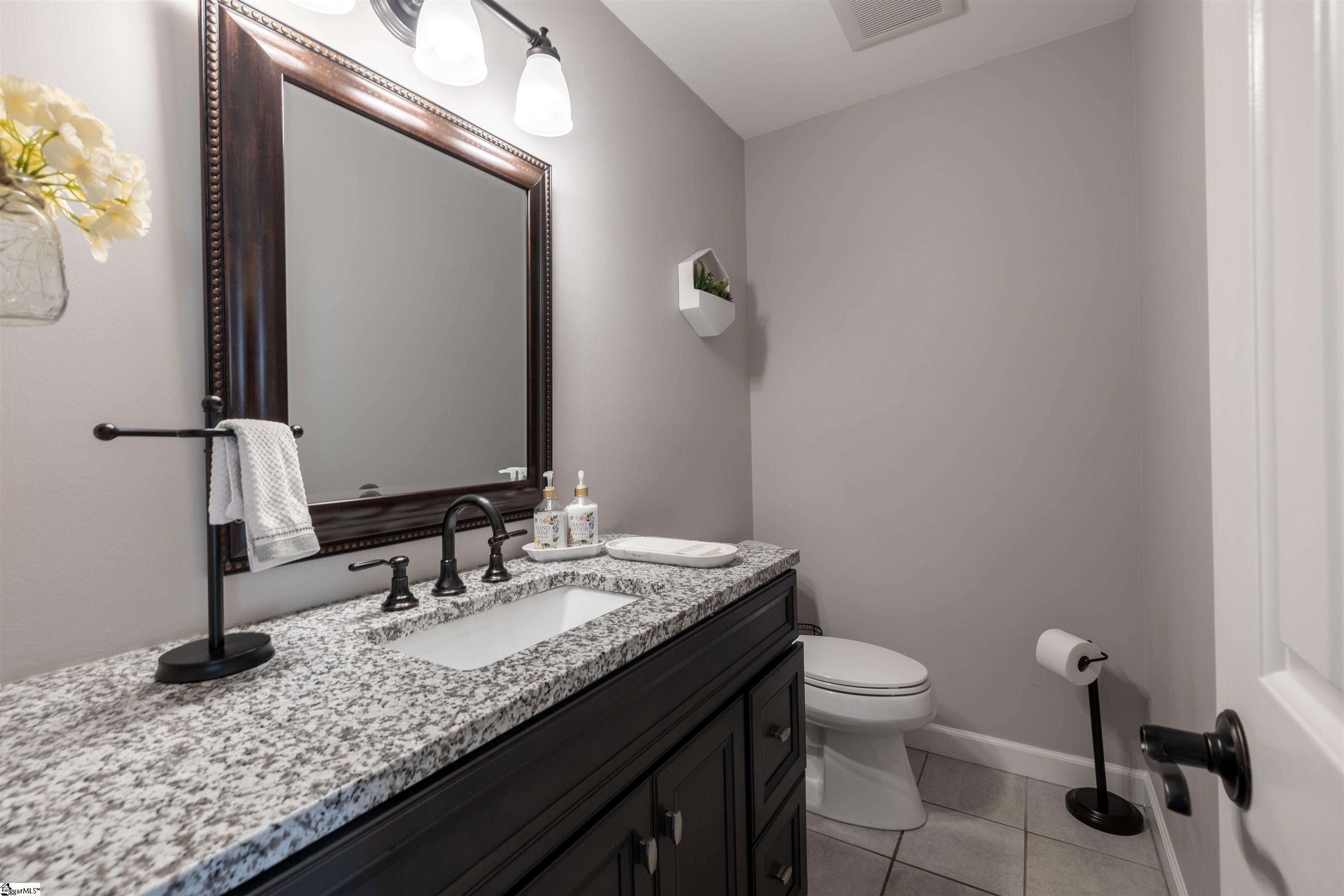 102 Autumn Road Greer, SC 29650 - Photo 16 of 36 Gallery Image 16