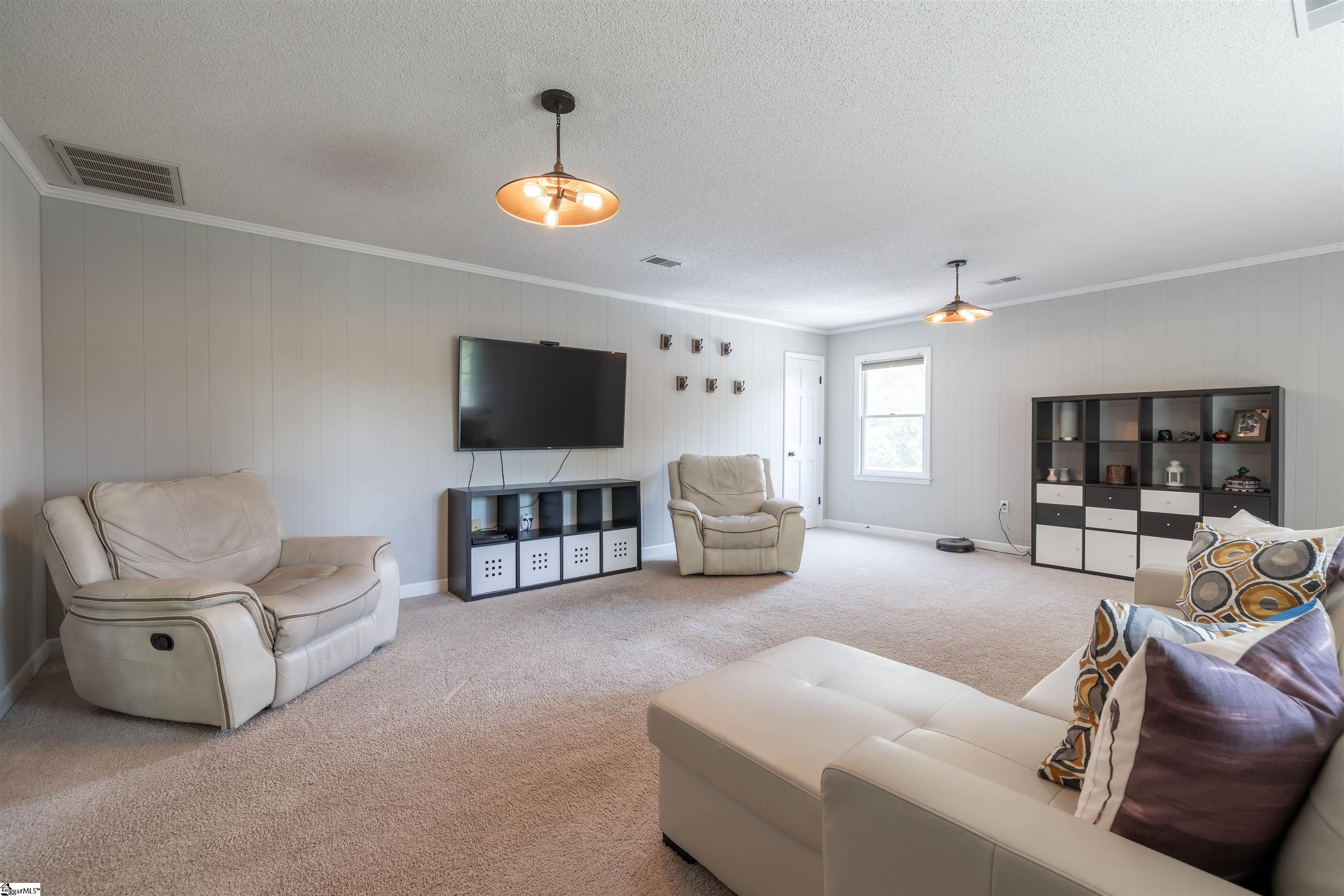 102 Autumn Road Greer, SC 29650 - Photo 19 of 36 Gallery Image 19
