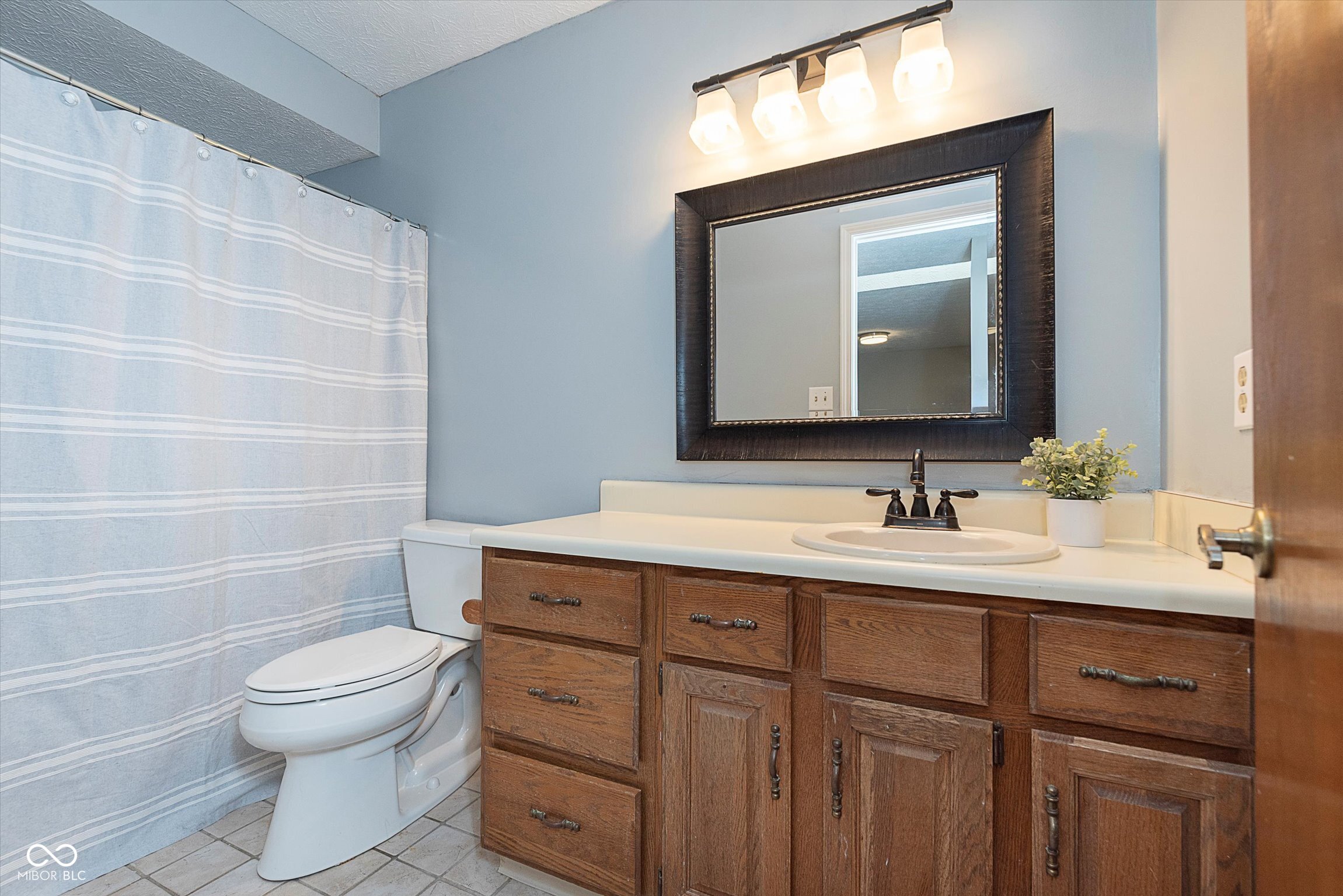 9494 Aberdare Drive Indianapolis, IN 46250 - Photo 25 of 30