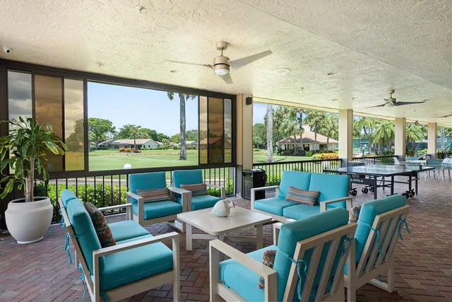 $420,000 | 5335 10th Fairway Drive, Unit 3, Delray Beach, FL 33484