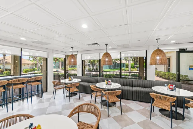 $420,000 | 5335 10th Fairway Drive, Unit 3, Delray Beach, FL 33484