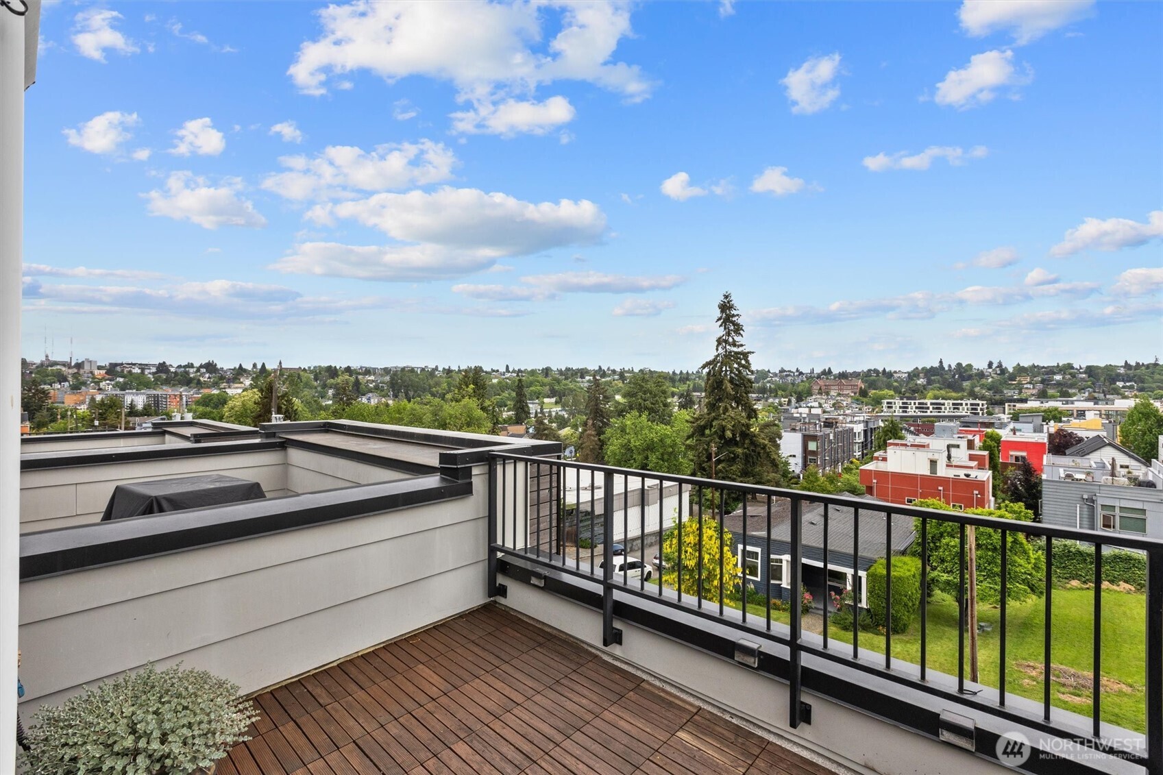 1755 17th Avenue South Seattle, WA 98144 - Photo 28 of 30