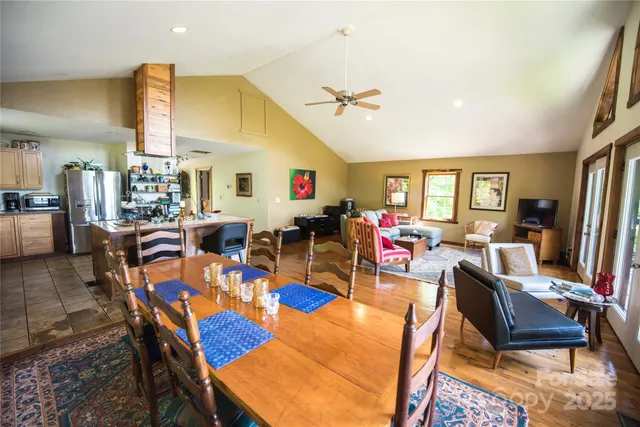 a view of a livingroom and dining room